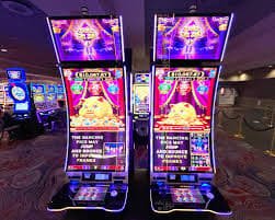 Gonzo's Quest bonus round feature triggered on bolacasino88 showing avalanche mechanic